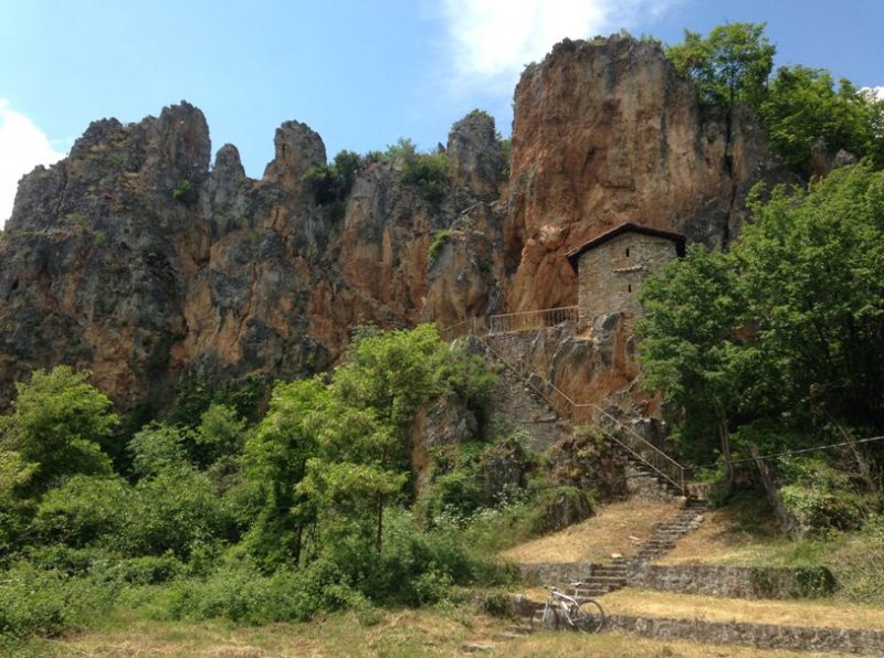 manastirohrid_small1.jpg