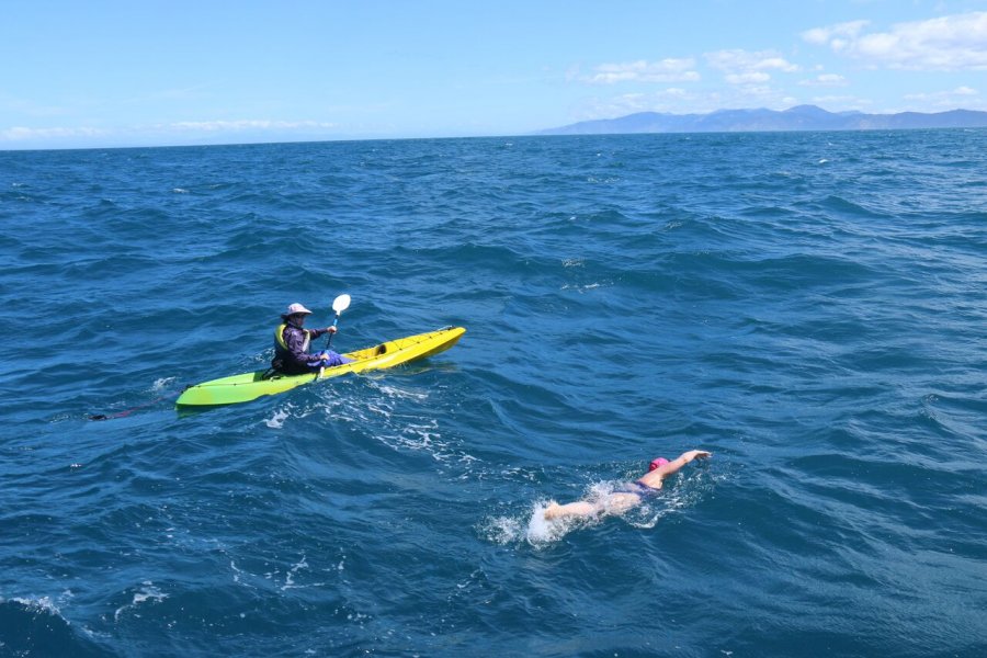 Abhejali swims the Cook Strait and completes the 'Oceans Seven' challenge